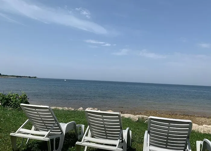Eva Karigador * Novigrad Istria